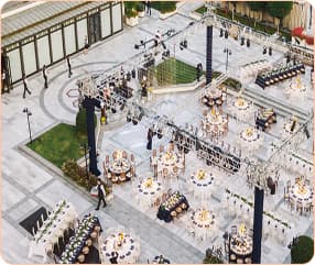 Kids enjoying Bounce House Image