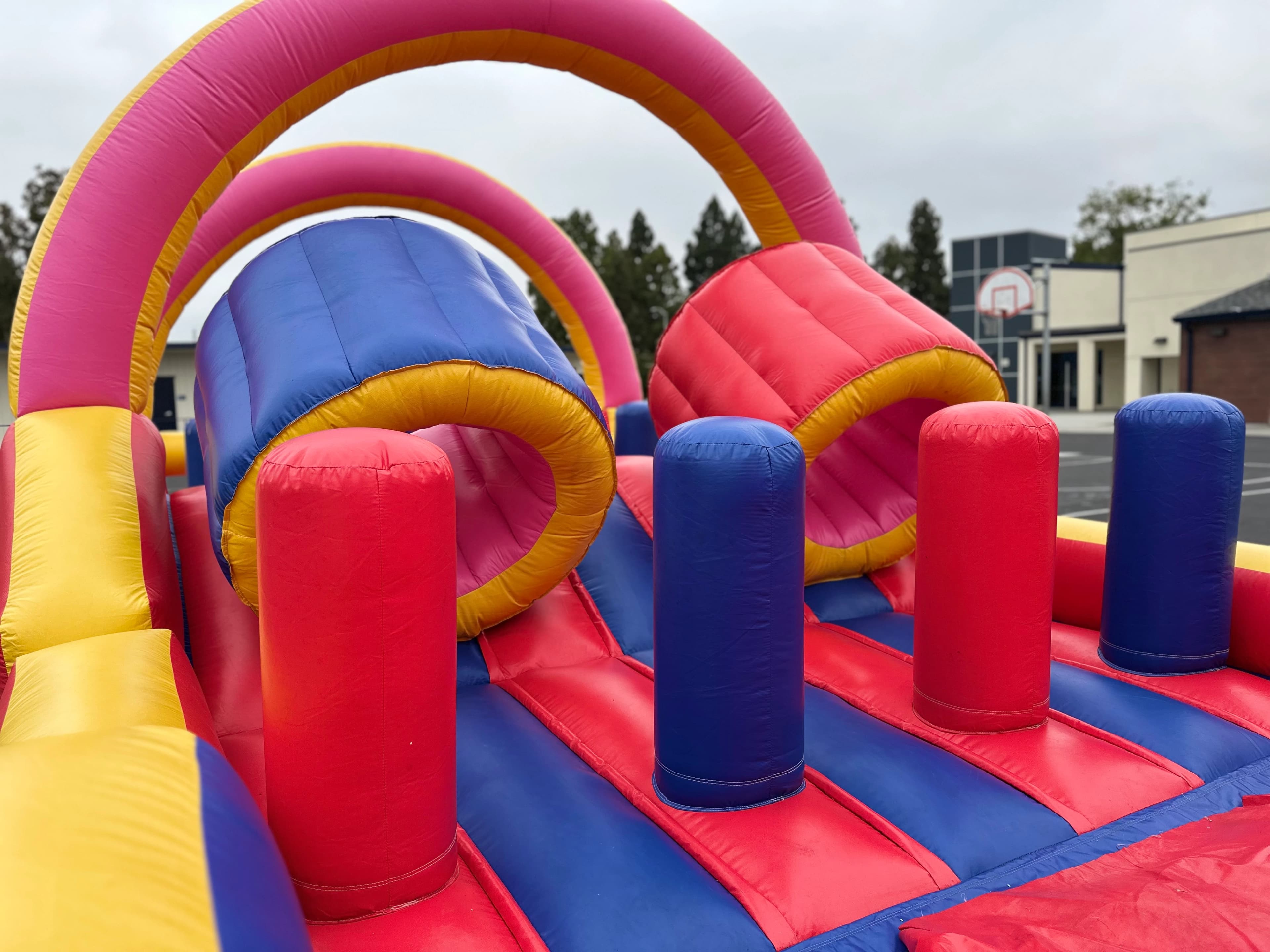 Alternate interior angle showing tunnel rings and pop-up obstacles within the Funnel Run Course.